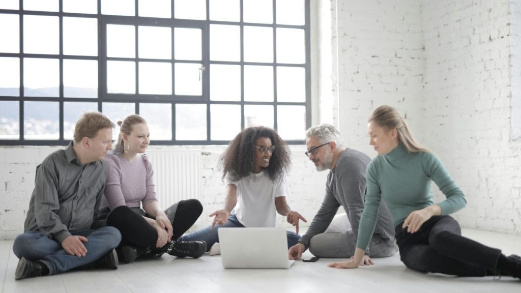 Networking and socialize to achieve more in life